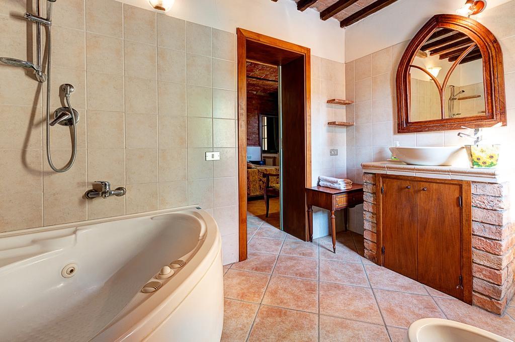 Appartamenti Alcantara E Damasco Abbadia di Montepulciano Room photo