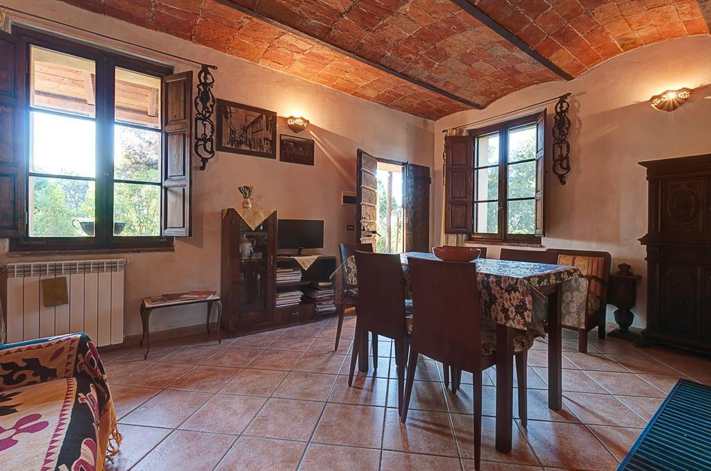 Appartamenti Alcantara E Damasco Abbadia di Montepulciano Room photo