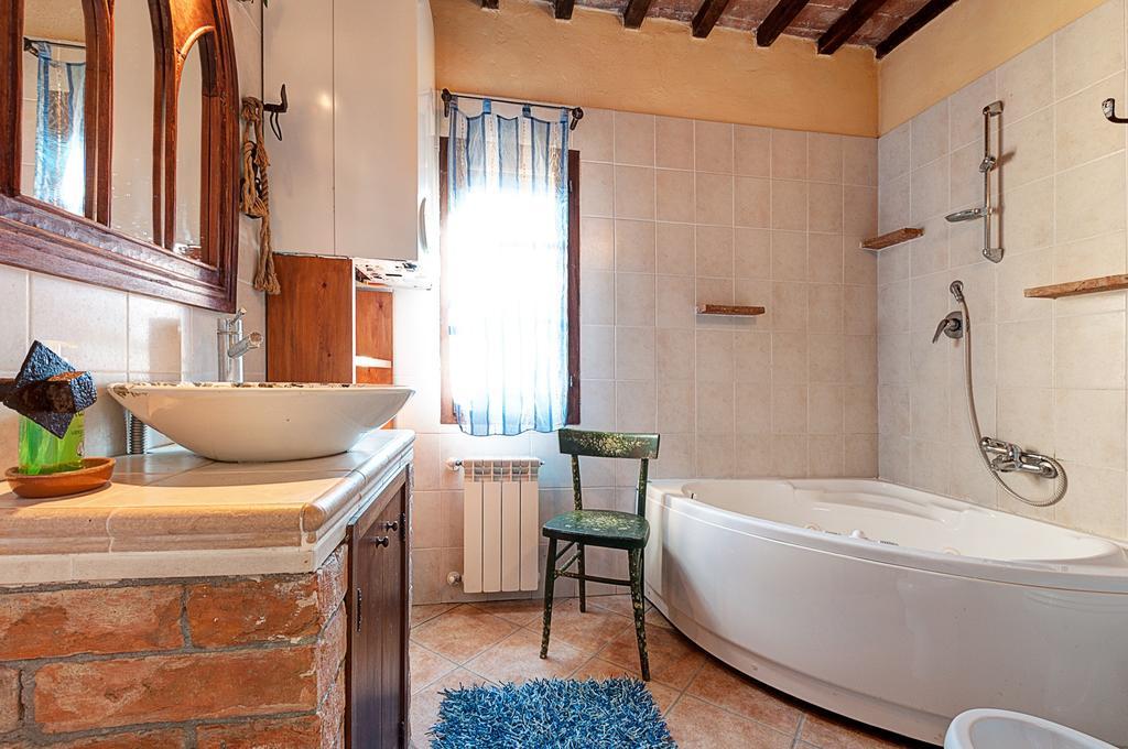 Appartamenti Alcantara E Damasco Abbadia di Montepulciano Room photo